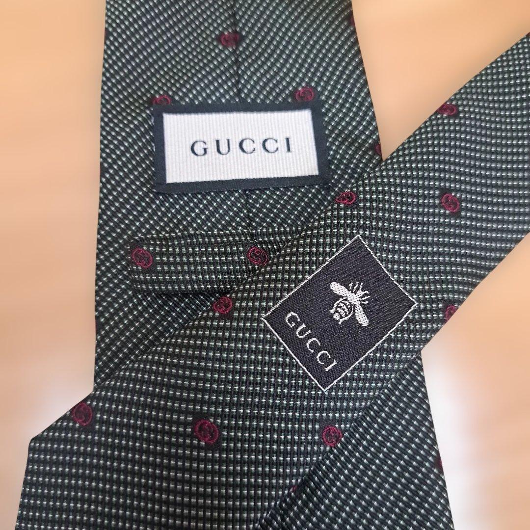 GUCCI ドット柄 ネクタイ シルク製