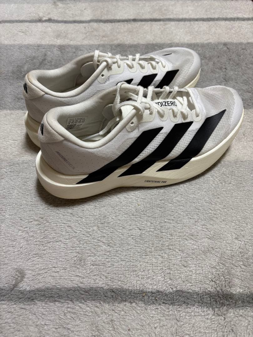 アディダス EVO SL 26.0