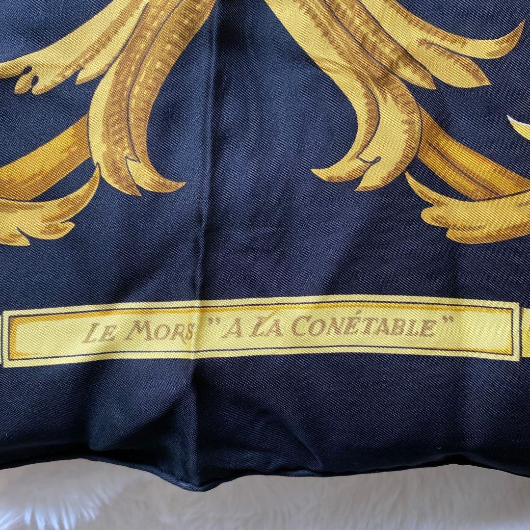 HERMÈS-シルクスカーフ LE MORS A LA CONETABLE