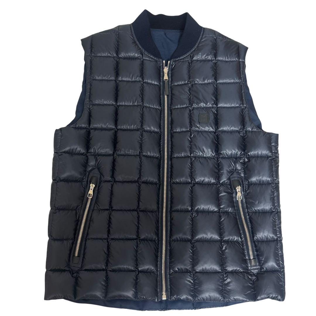 【極美品】LOUIS VUITTIONリバーシブルダウン　ベストsize52軽量