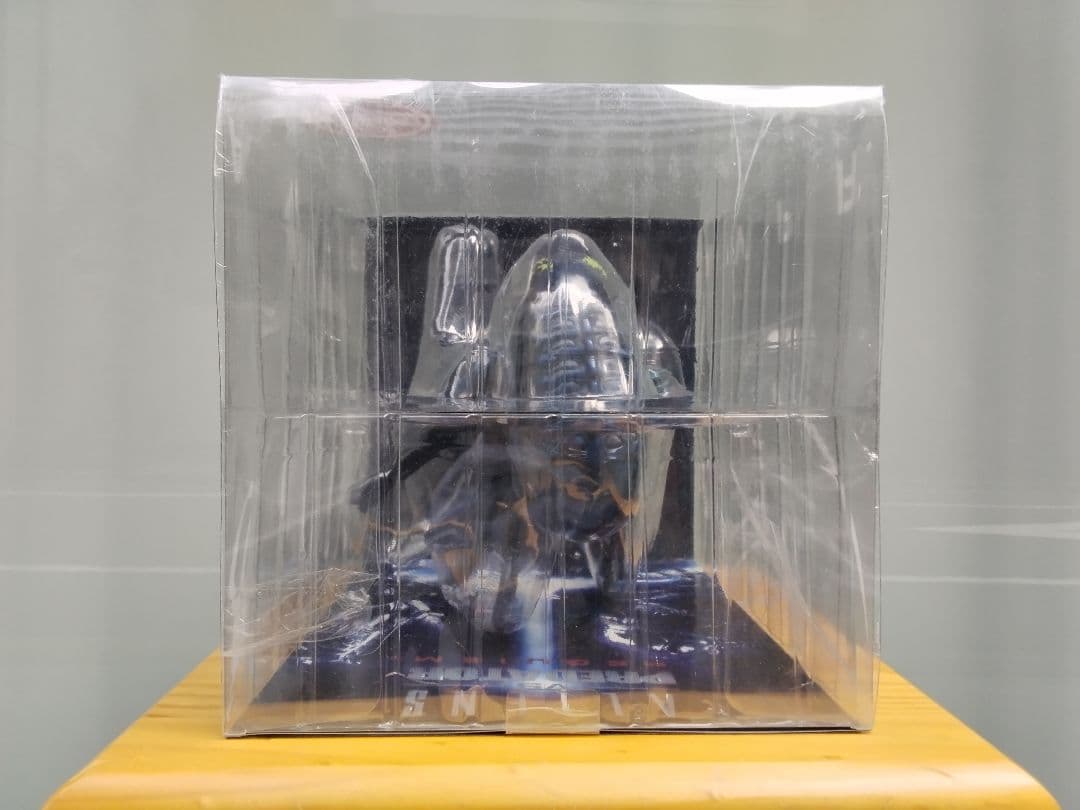 X*X様 Three-B　AVPR　エイリアン フィギュア　豆魚雷限定