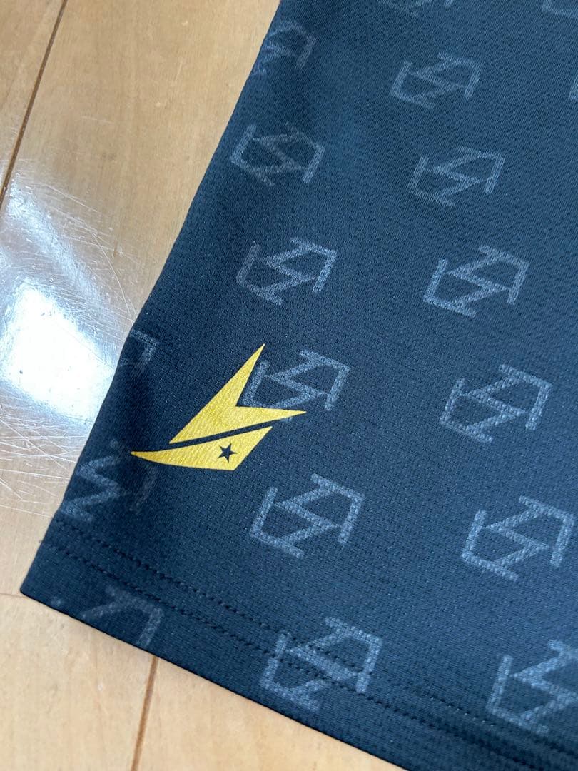 YONEX バドミントンパンツ 黒　ハーフパンツ　リンダン