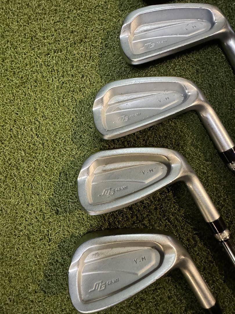 今週限定値下げ(3/6まで)三浦技研　CB301 アイアンセット　DG105S