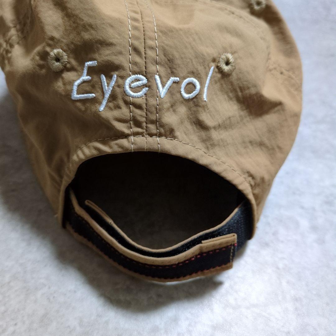 BRIEFING とEYEVOLのコラボ　ベージュキャップ