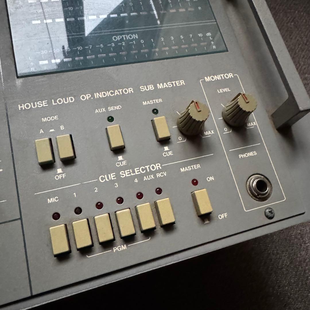 Vestax PMC-40 DJミキサー HOUSE LOUDスイッチ