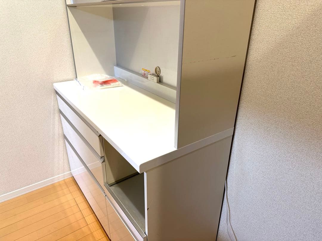 ☆送料込み☆ パモウナ キッチンボード カップボード