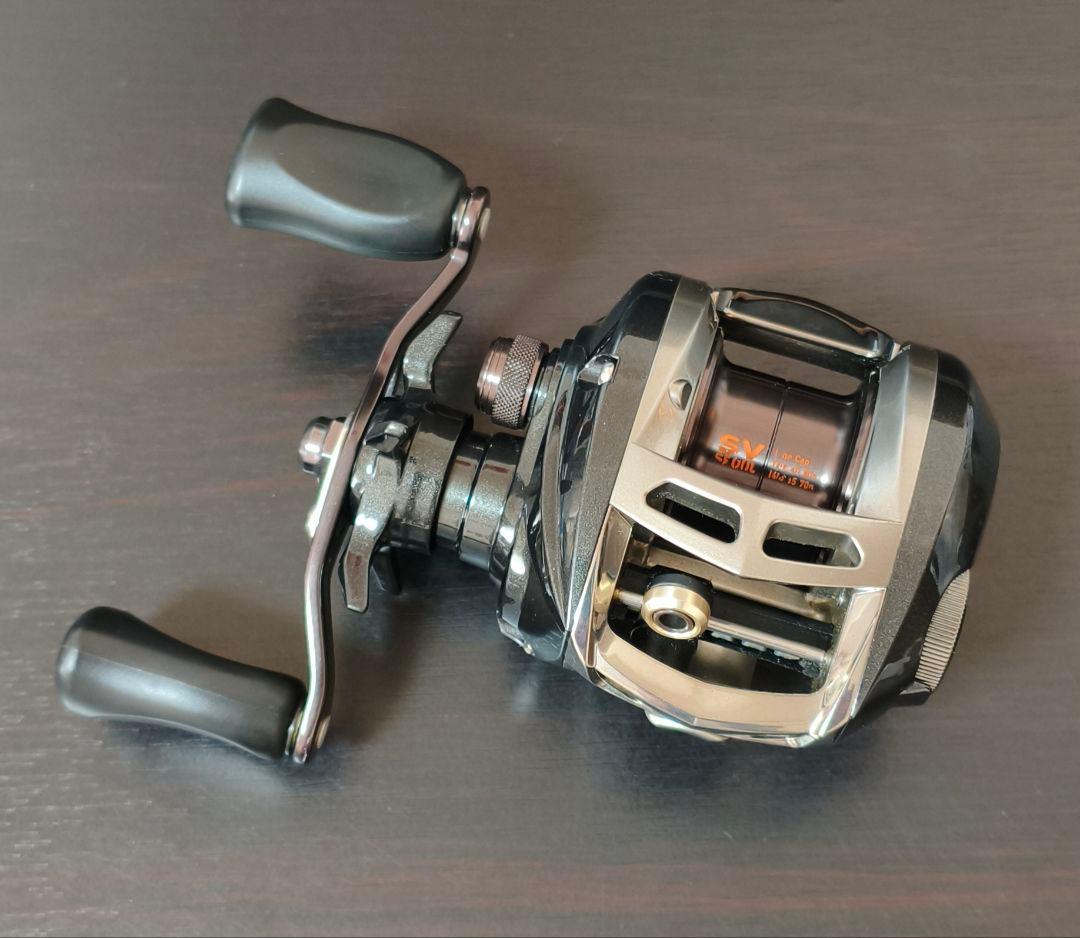AOM　DAIWA　アルファスSV105（右ハンドル）