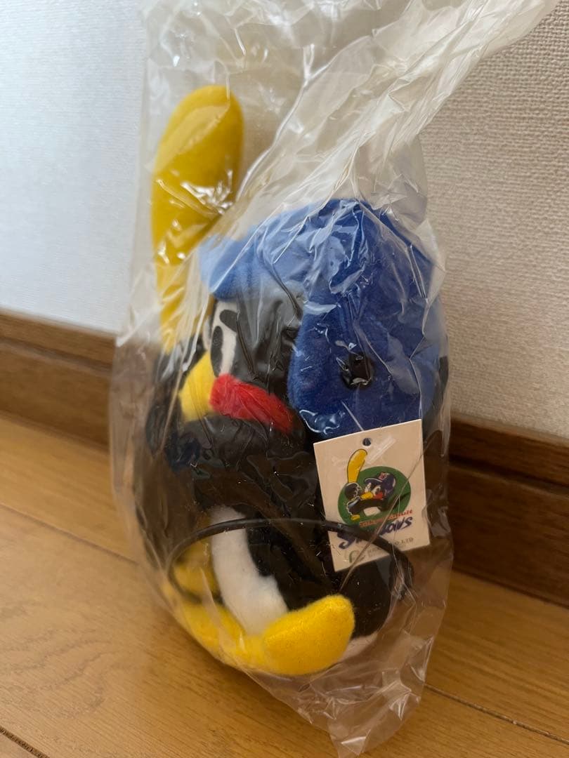 つば九郎　ぬいぐるみ　東京ヤクルトスワローズ　新品未開封
