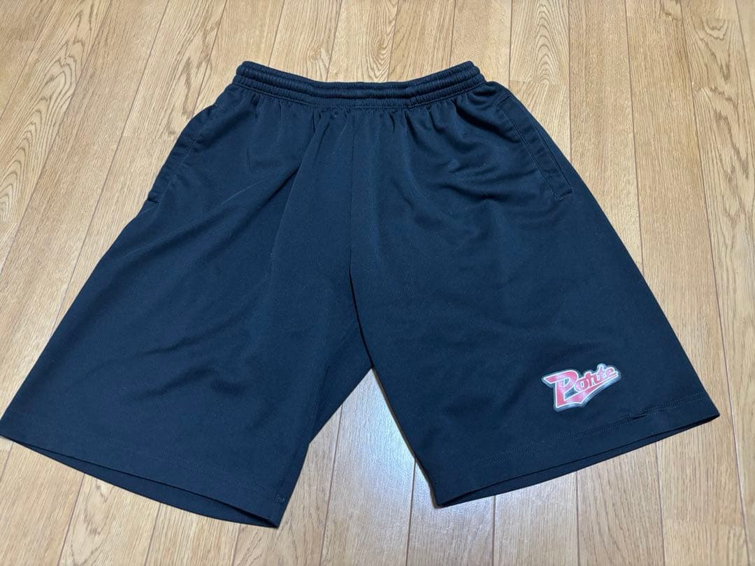ポルテ　夏用ユニフォーム　Tシャツ160センチ　短パンＭサイズ