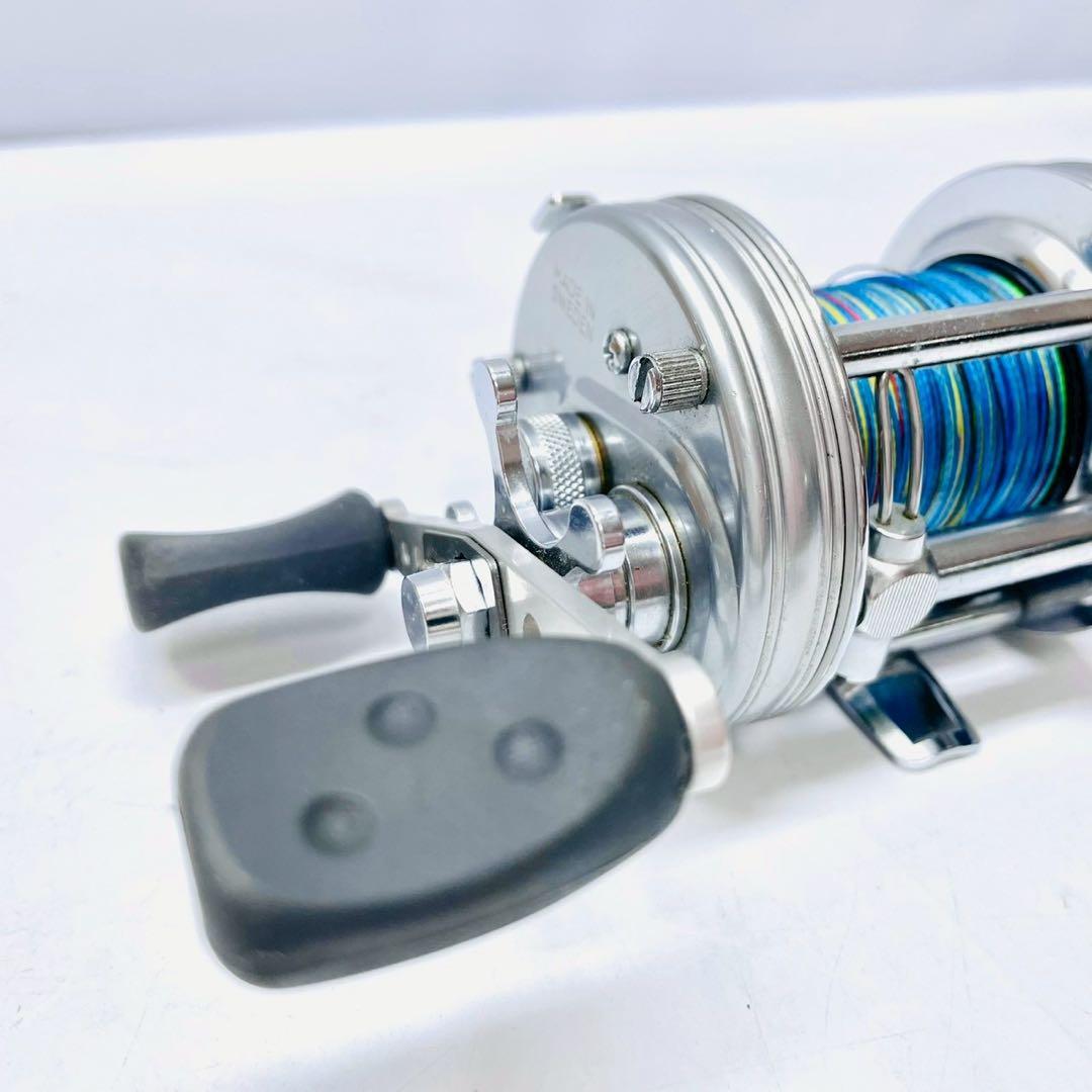 アブガルシア　Ambassadeur 6500CS Rocket Silver