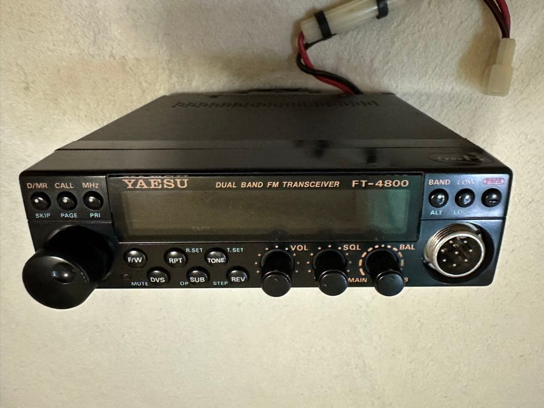 YAESU FT-4800 トランシーバー