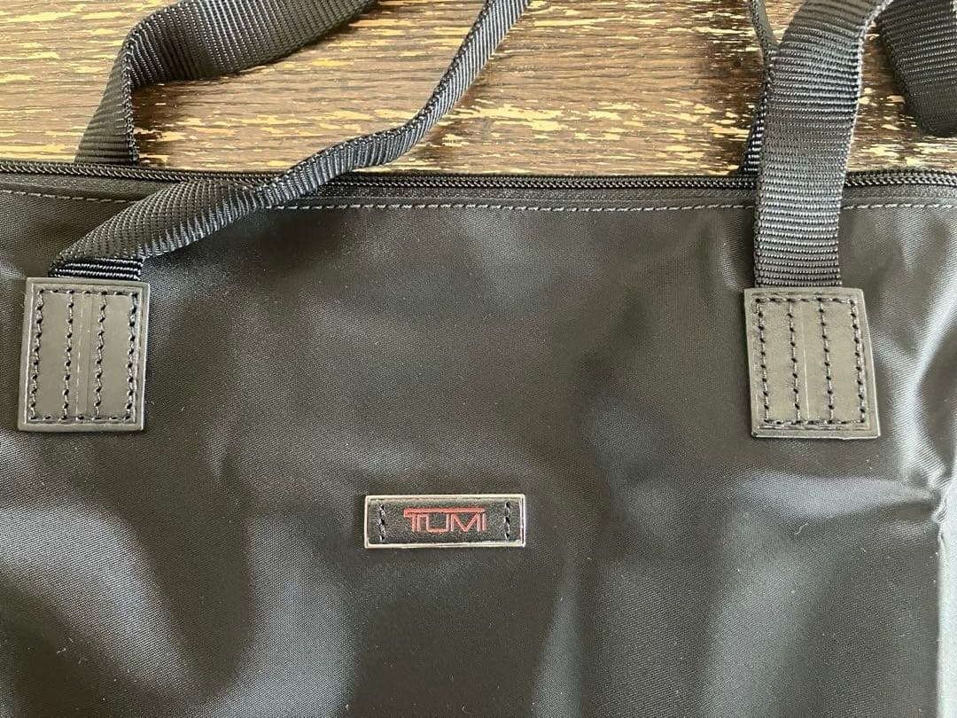 TUMI ANA機内販売 トートバック ブラック収納ポーチ付