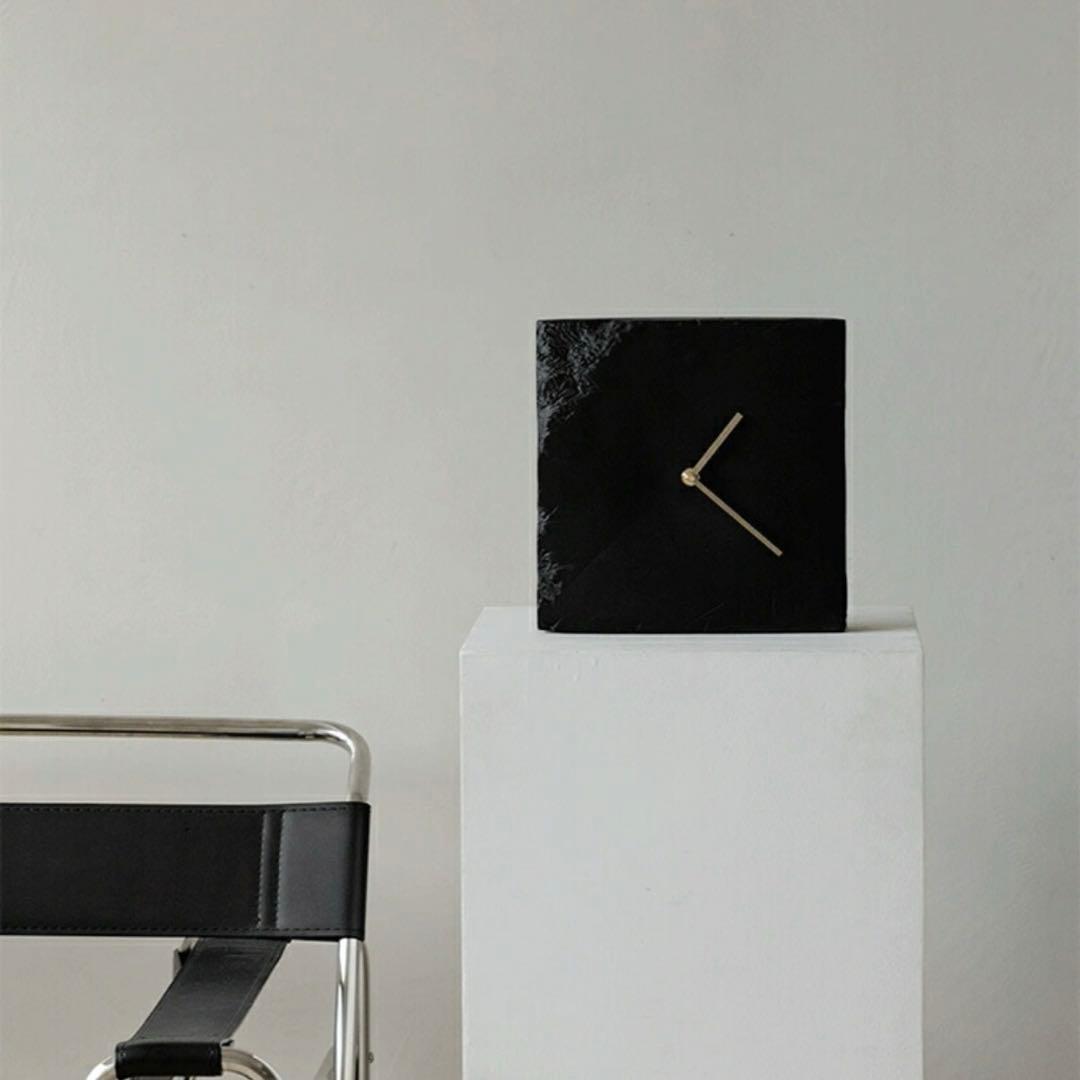 〔新品未使用〕クラックストーン 掛け時計【ART OF BLACK】