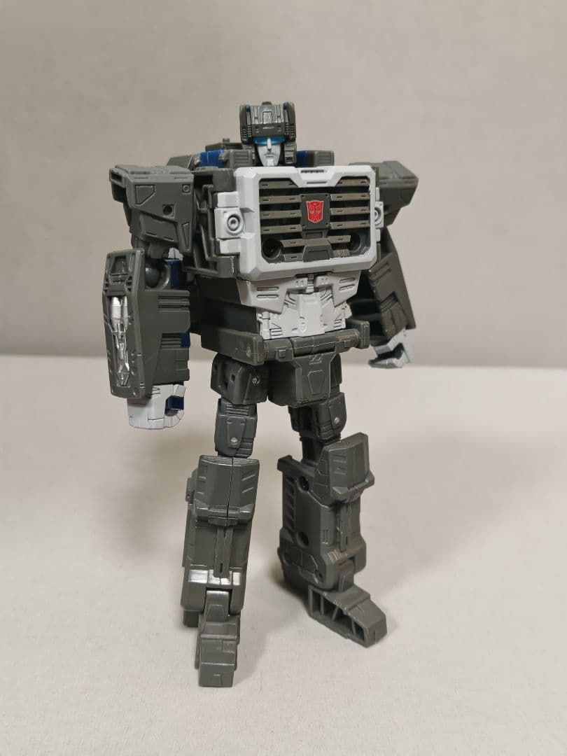 トランスフォーマーレジェンズ「フォートレス マキシマス」
