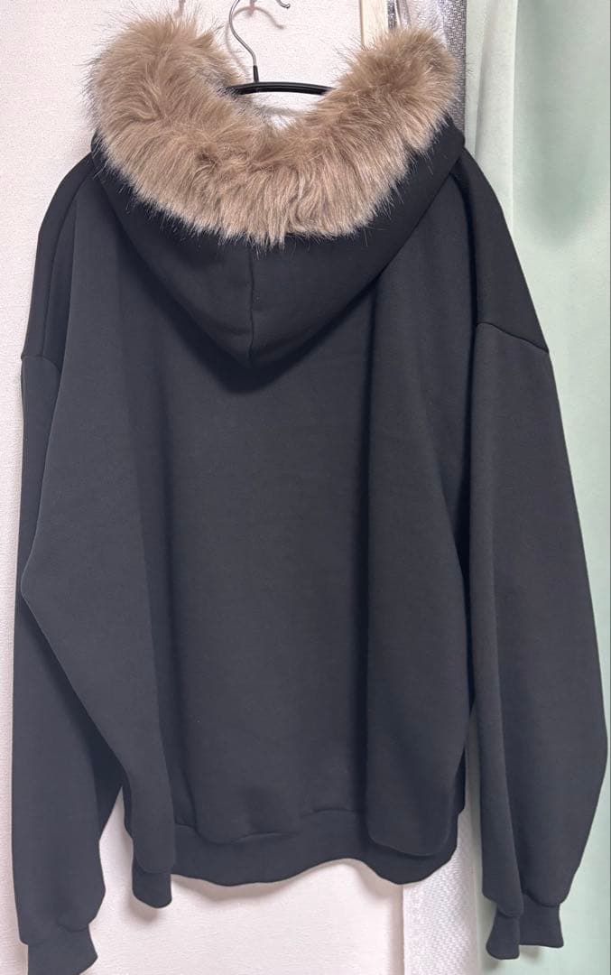 トップス XU DOG fur hoodie