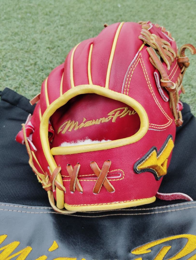 行*徳様 Mizuno Pro 軟式グローブ レッド