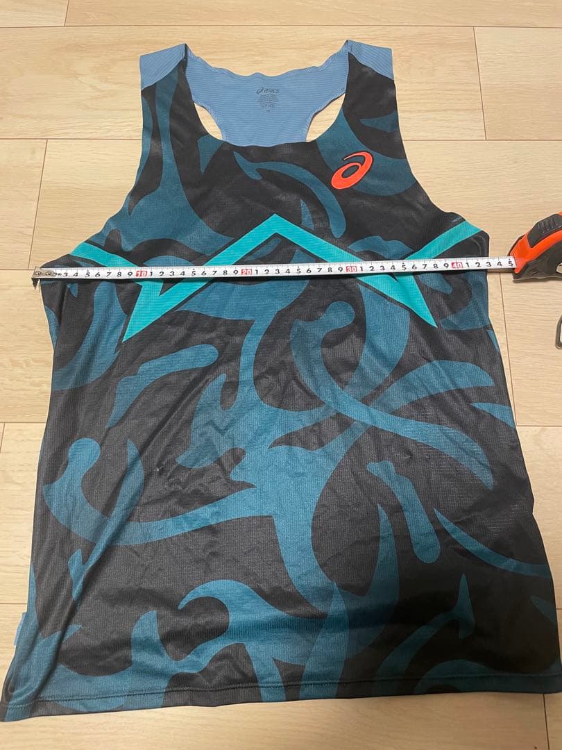 アシックス　ランニングシングレット　メンズM