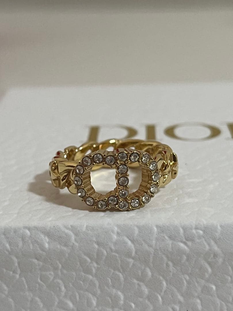 Dior クリスタル装飾リング