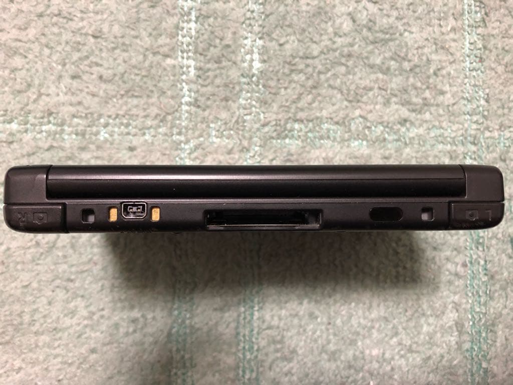 【美品】任天堂 3DS