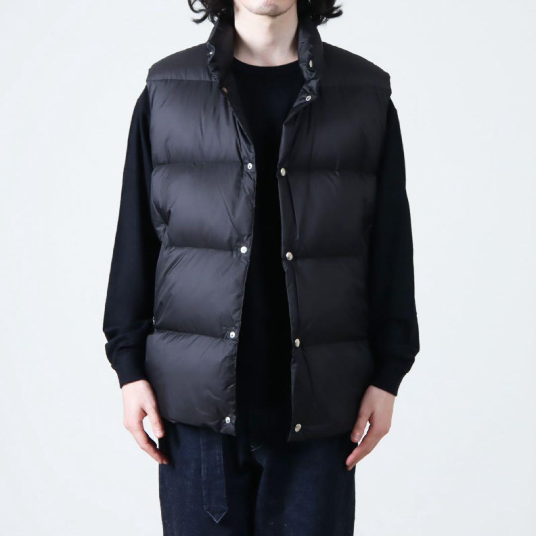 むっちゃんさん専用[最安値]comoli コモリ ダウンベスト SIZE3