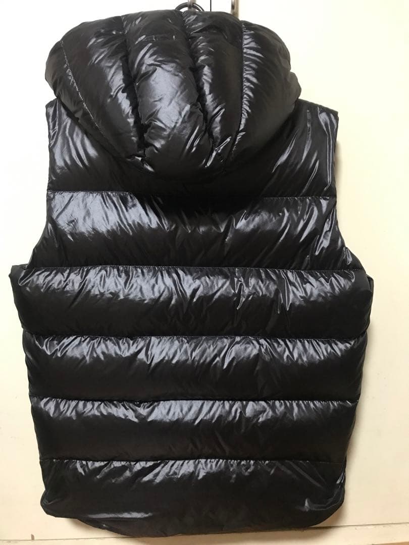 TATRAS ブラック ダウンベスト