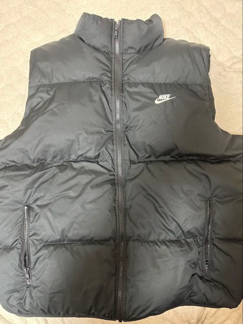Nike ブラック ダウンベスト　XL