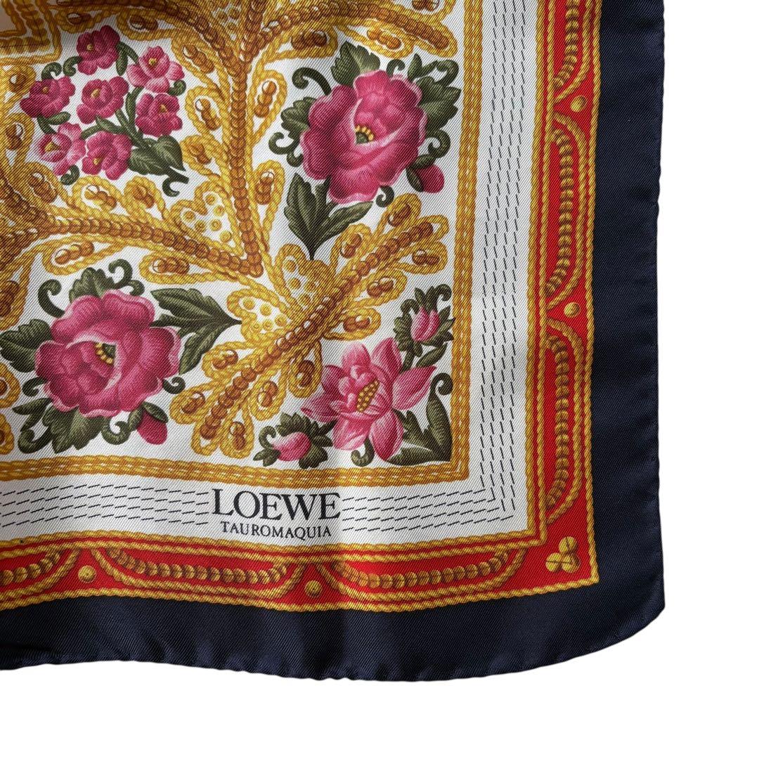 美品　LOEWE 　ロエベ　ヴィンテージ　スカーフシルク100%　大判イタリア製