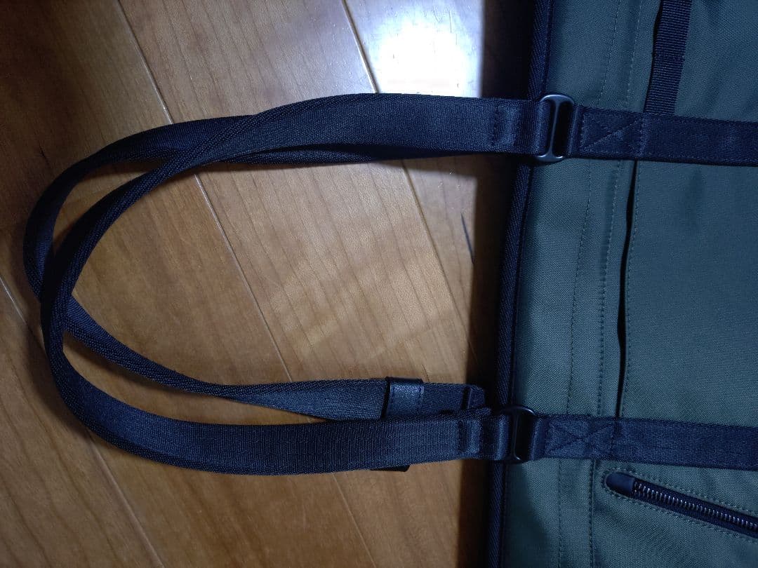 新品　アビレックス　AVIREX　トートバッグ　ax2054　カーキ　ナイロン