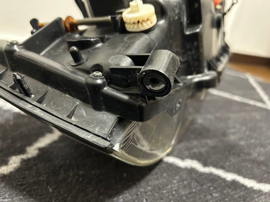 日産スカイラインER34 R34左右ヘッドライト