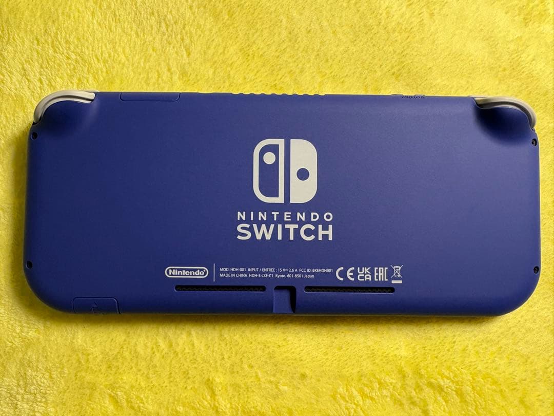 【美品・完動品】Nintendo Switch Lite ブルー 純正充電器付き