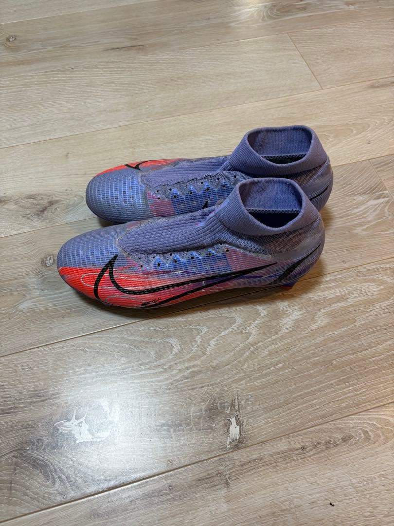 Nike サッカーシューズ ハイカット 紫/赤　マーキュリアル