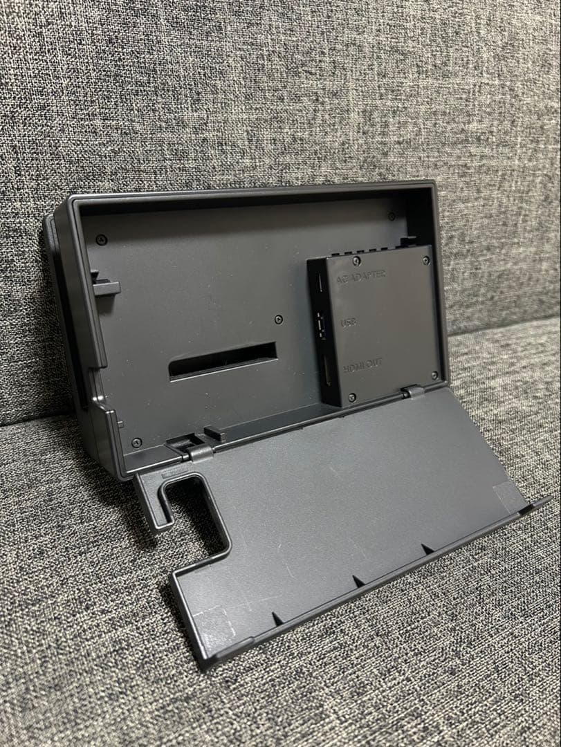 ま*め様 Nintendo Switch 本体　スイッチ　グレー