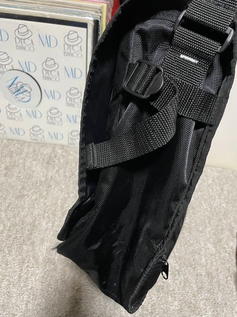UDG レコードバッグ メッセンジャー 黒 40枚収納可能