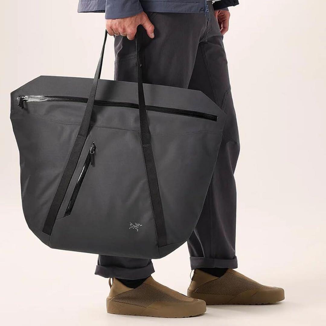 【新品】Arc'teryx Granville 30Carryall Bag 黒