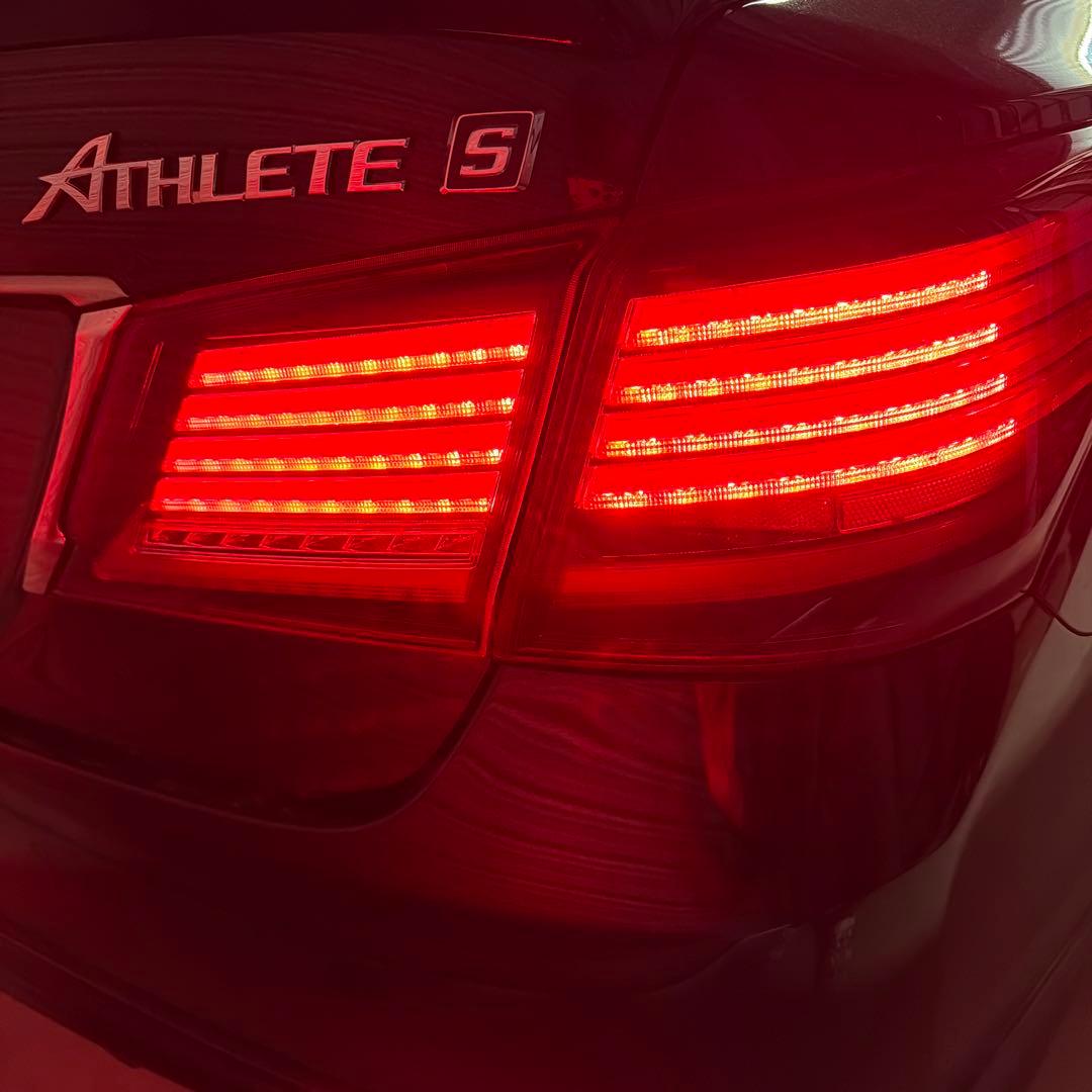 Valenti Jewel LED テールランプ　210 クラウン