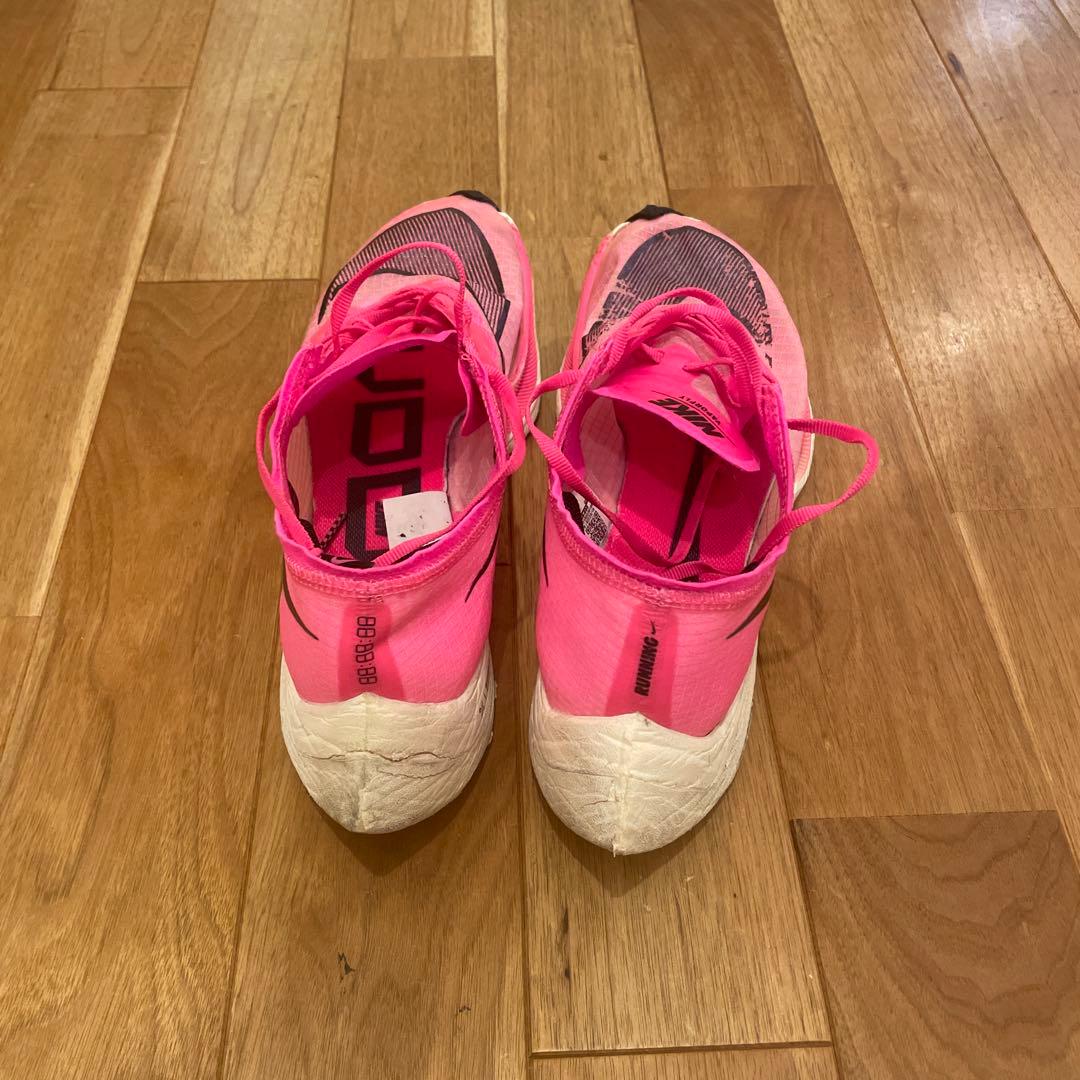 Nike Vapor ピンク 厚底ランニングシューズ