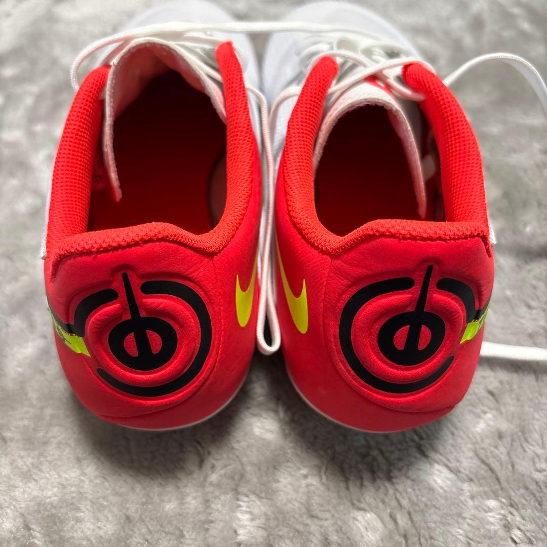 Nike Tiempo サッカーシューズ ホワイト/レッド