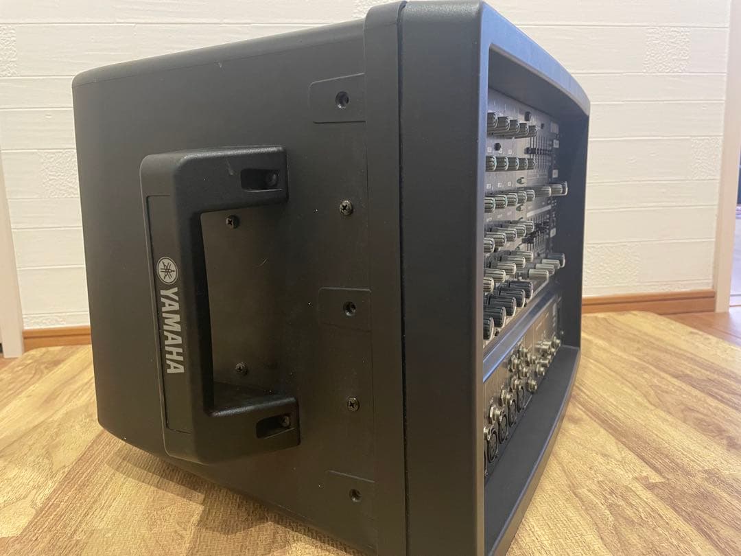 YAMAHA EMX66M パワードミキサー