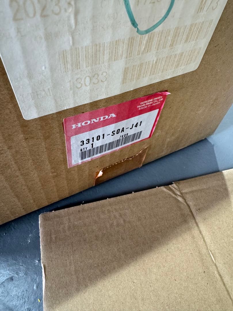アコードワゴン　CF系　CF6 CH9 SIR 純正新品　左右セット