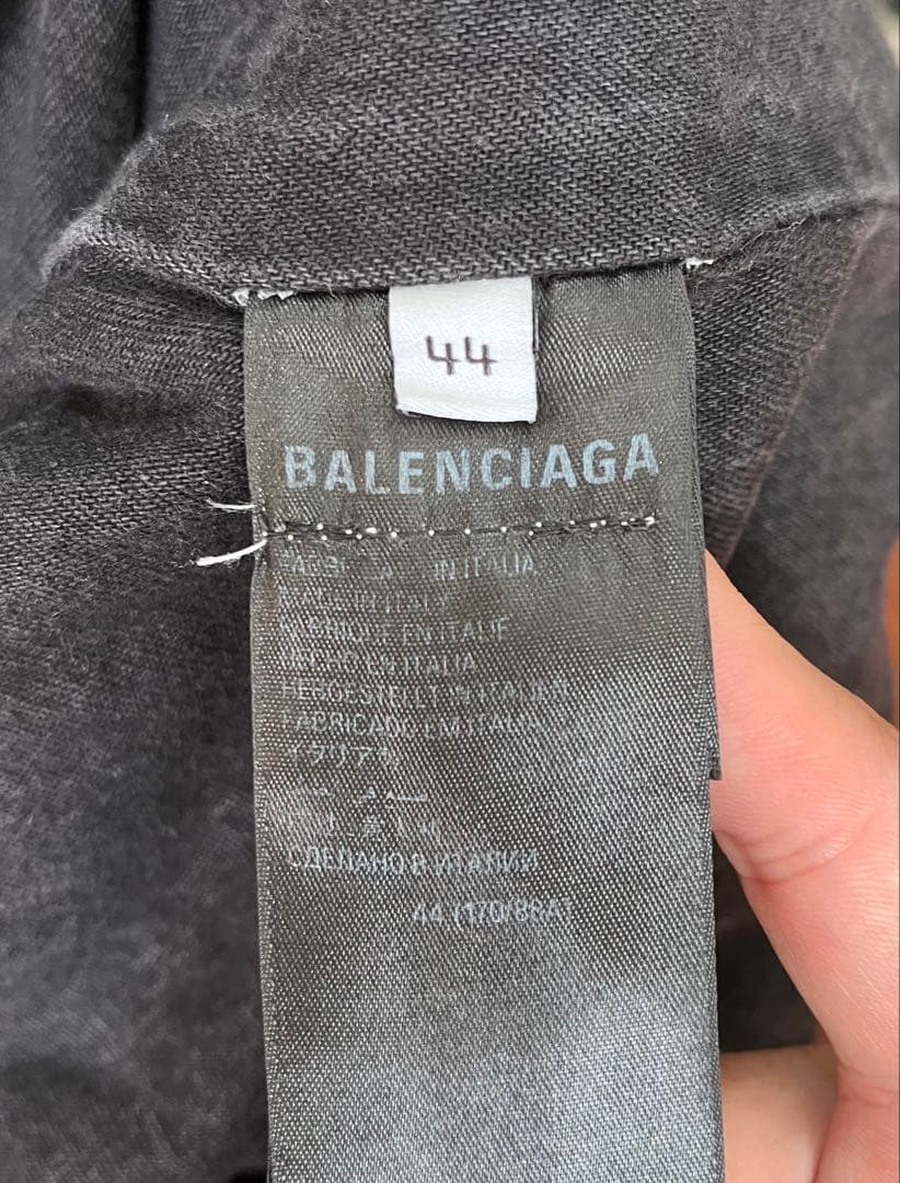ち*る様 【最終値下】BALENCIAGAパデッド ブラックデニム ミラーロゴ