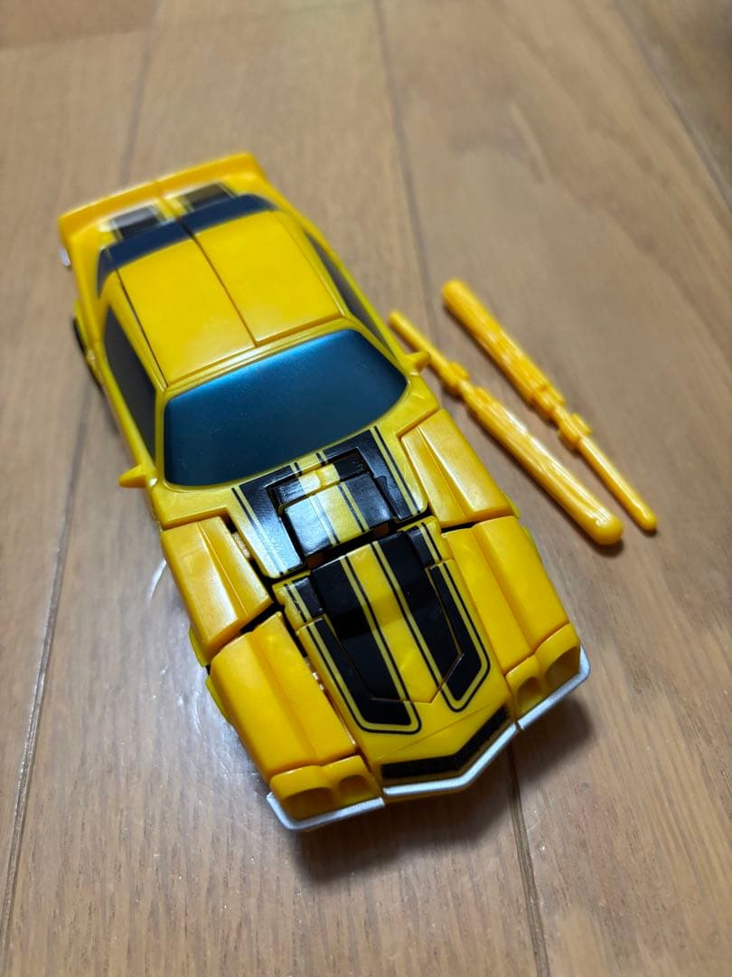 バンブルビー エボリューション3パック　開封品