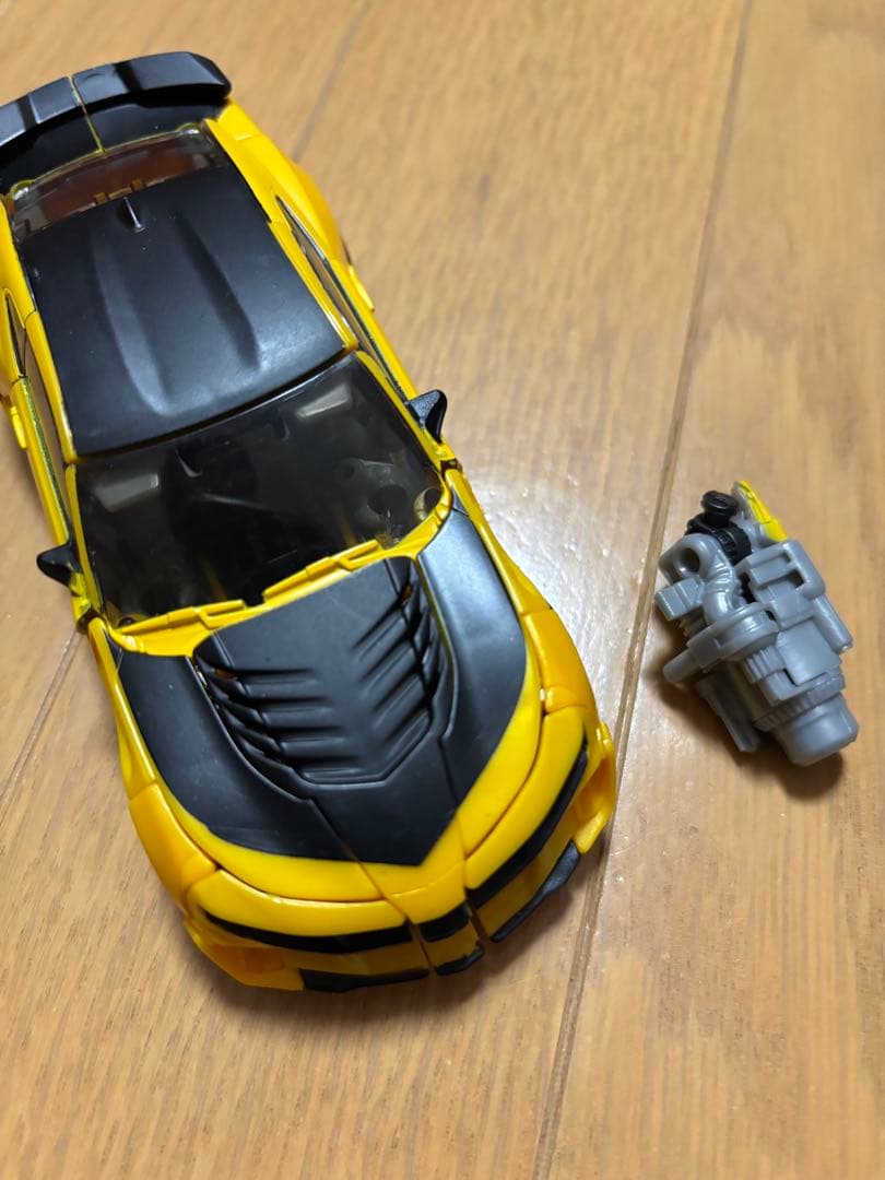 バンブルビー エボリューション3パック　開封品