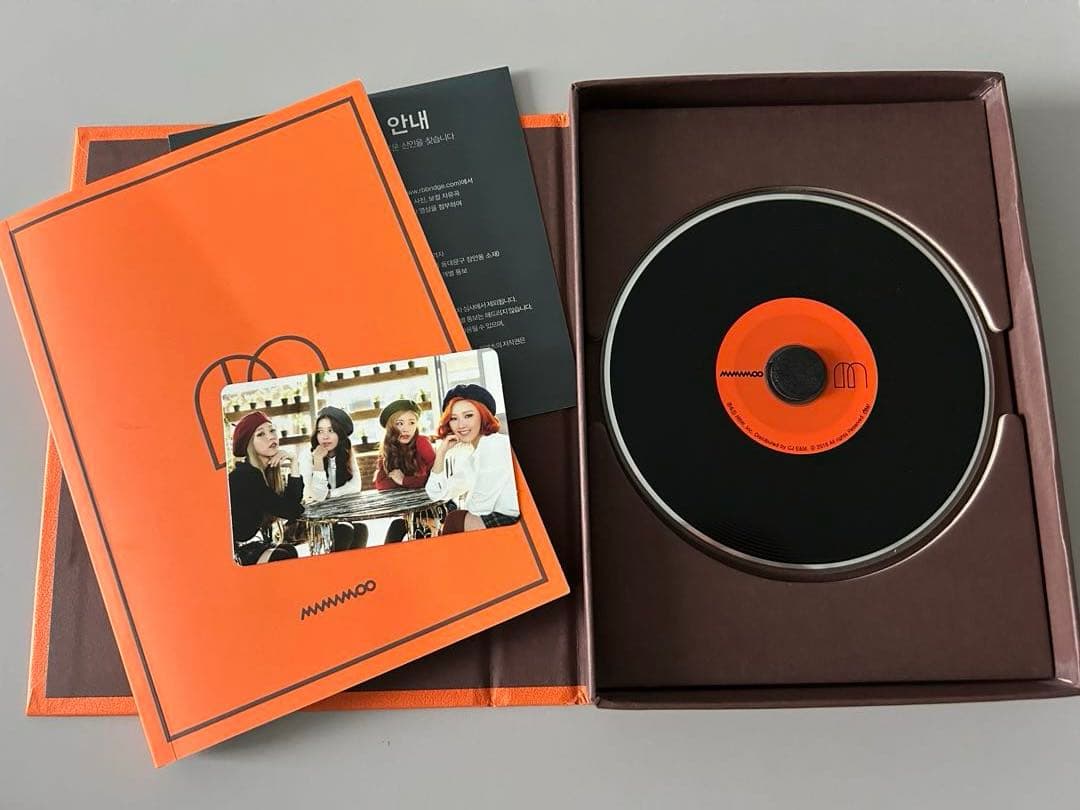 直筆サイン入り⭐️MAMAMOO⭐️1st Album⭐️MELTING