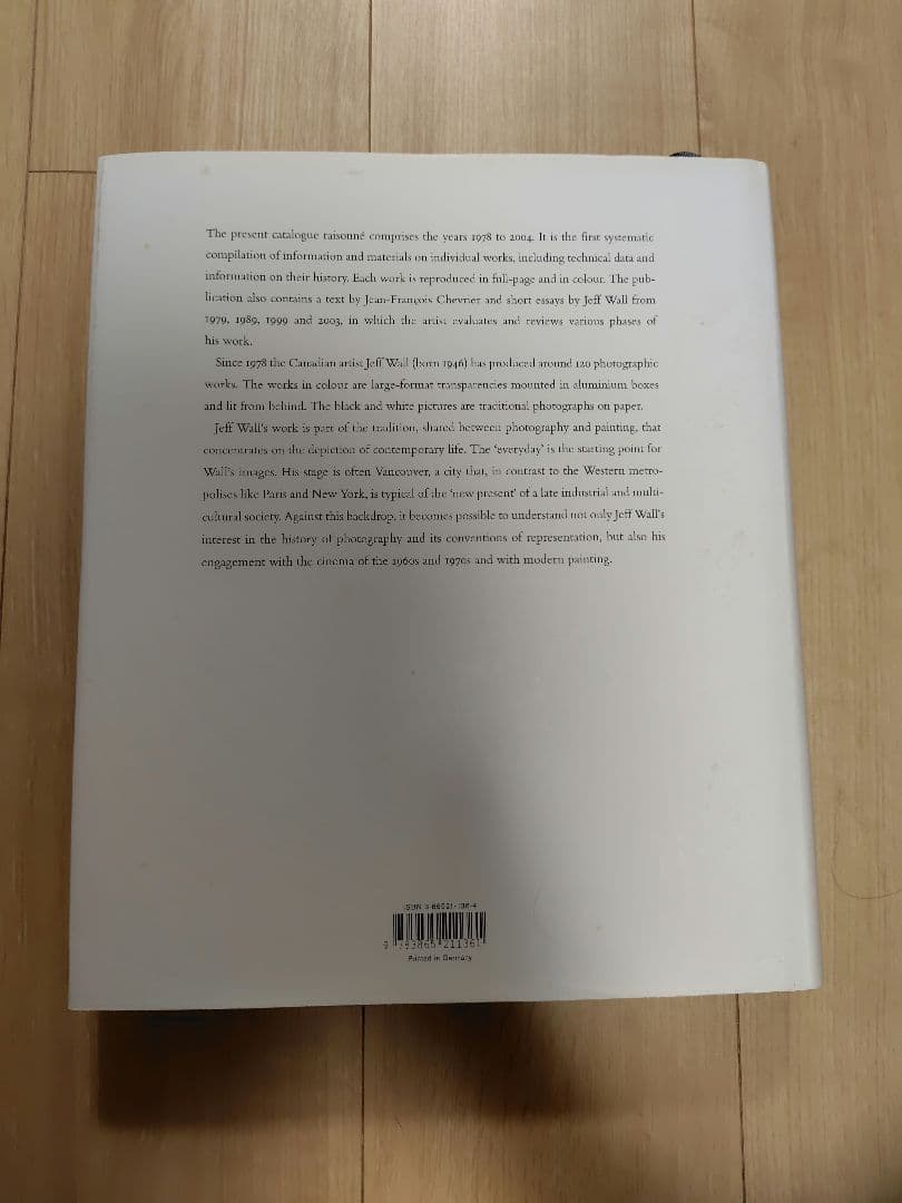 Jeff Wall　Catalogue Raisonné 1978-2004