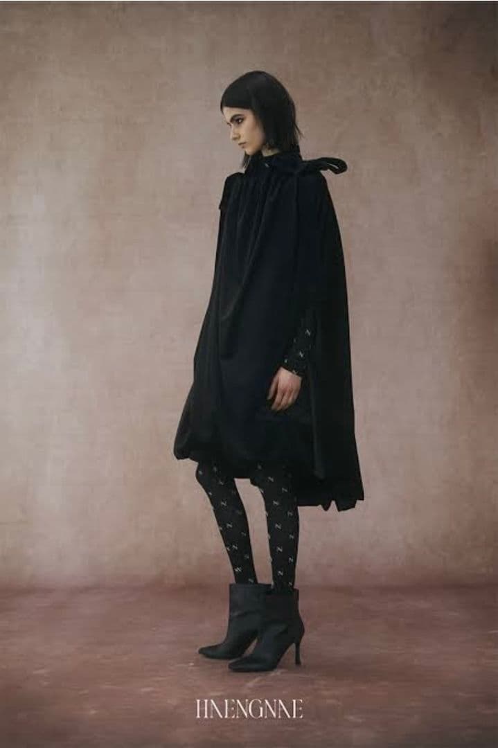【新品タグ付】HAENGNAE ヘンネ オモチケープ ブラック