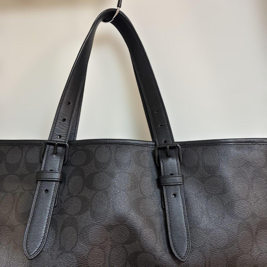 COACH ブラック レザートートバッグ　　ビジネスバッグ