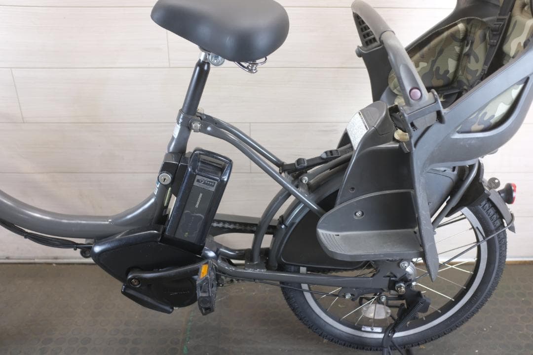 電動自転車BS BIKKE２　20インチ　3段　8.7Ah充電器あり