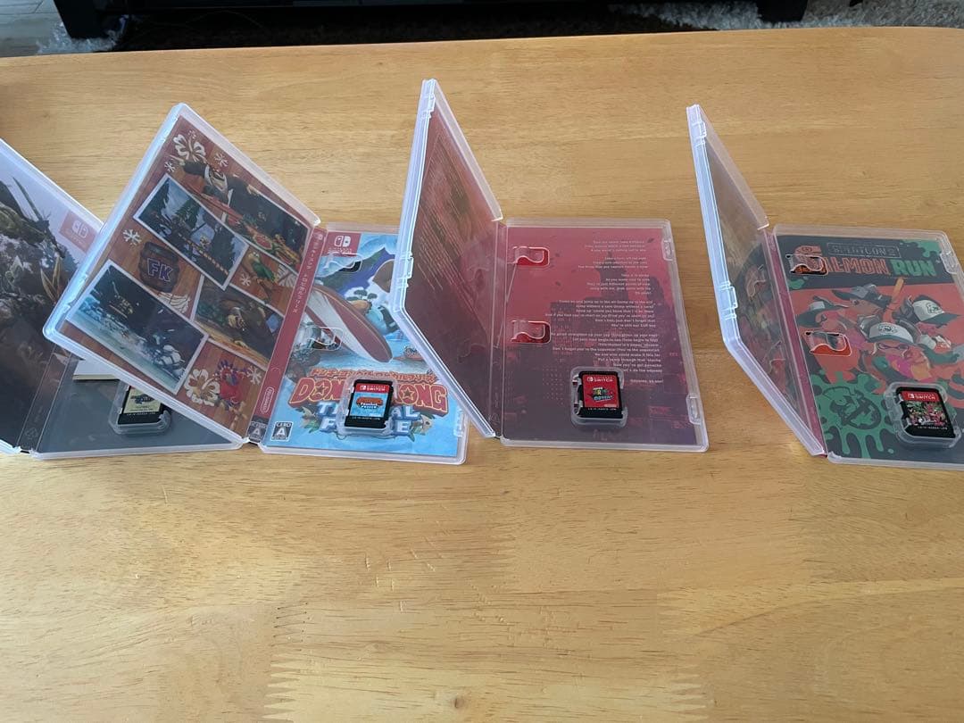 任天堂 Switch カセット4つセット
