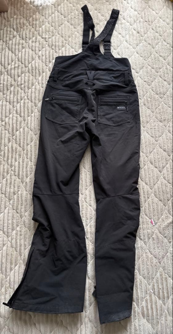 【SALE】ROXY ブラック スノーボードウェア