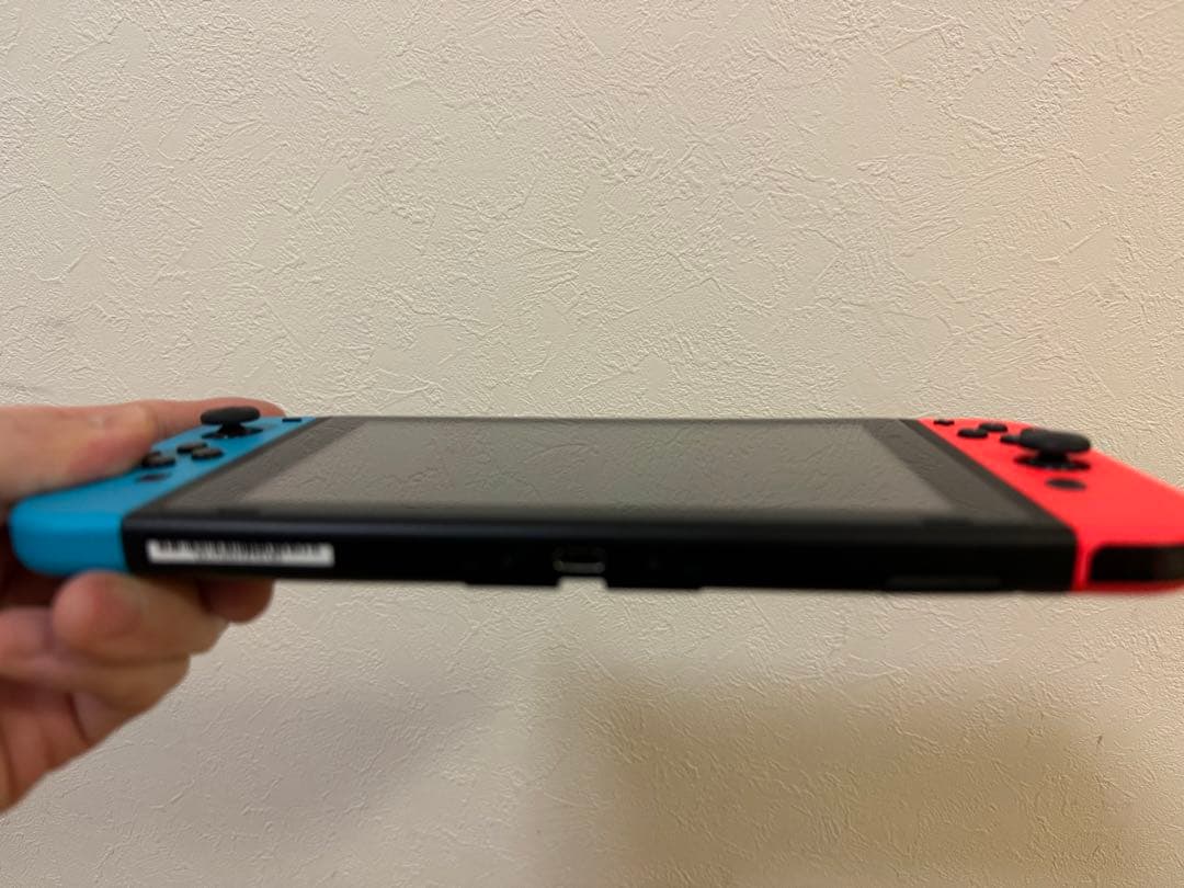 新型　Nintendo Switch ニンテンドースイッチ　全て揃ってます